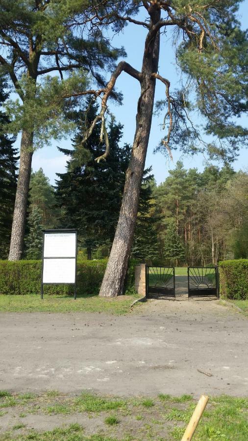 Luett Verbliev Malchow  Luaran gambar